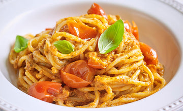 Spaghetti with Sun-Dried Tomato Pesto & Tomatoes Recipe | Sacla'